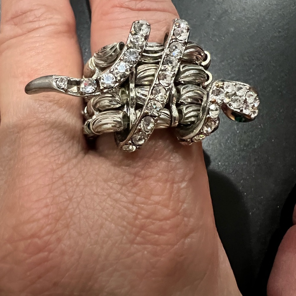 Snake cocktail ring with crystal Stones